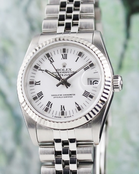 (image for) A ROLEX MID SIZE STEEL OYSTER PERPETUAL DATEJUST / 68274
